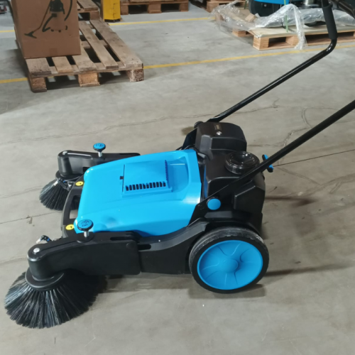 Механическая подметальная машина Gadlee GTS 920M-S
