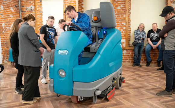 Профессиональное оборудование для клининга